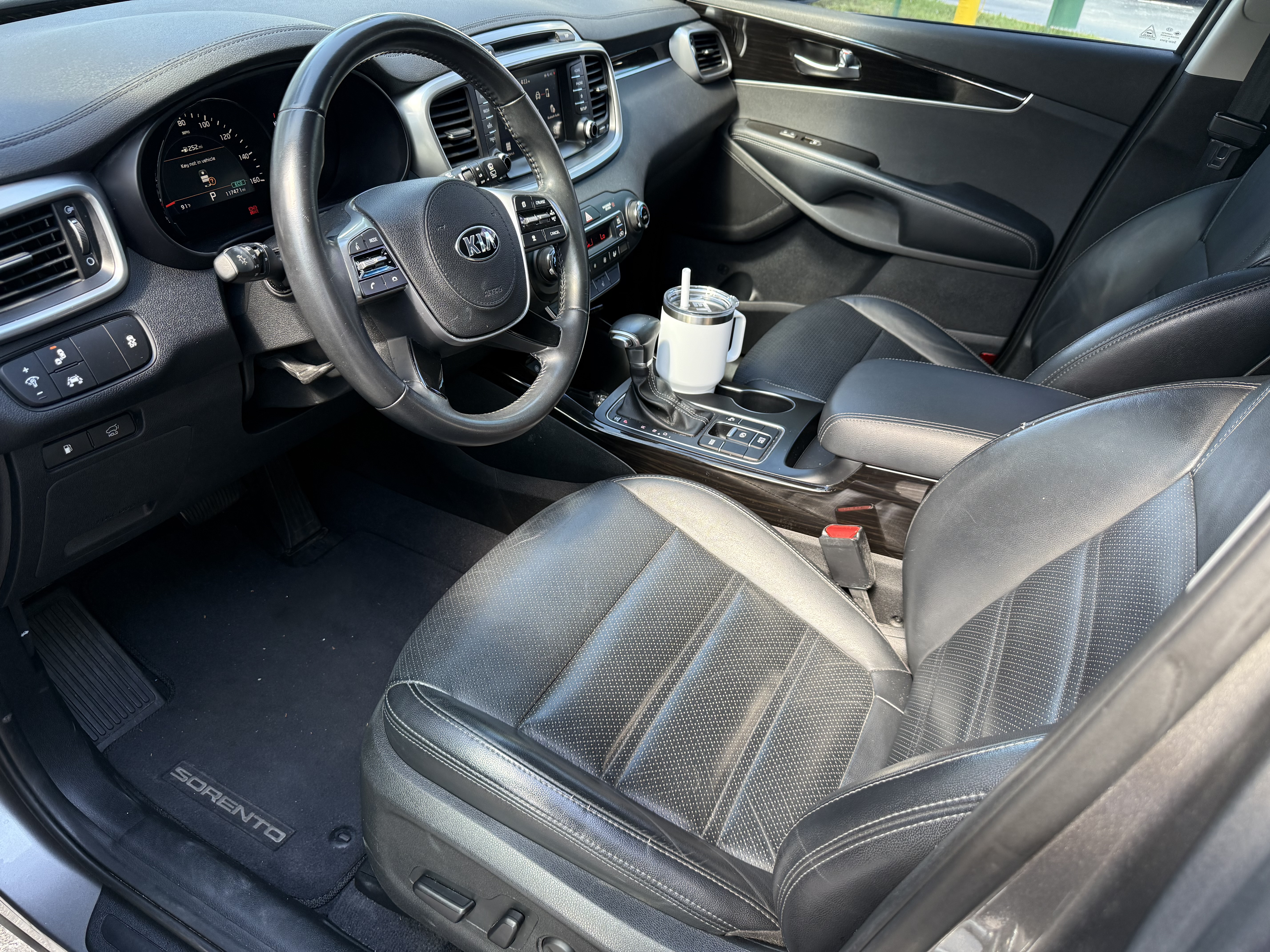Used 2019 Kia Sorento EX FWD image 9