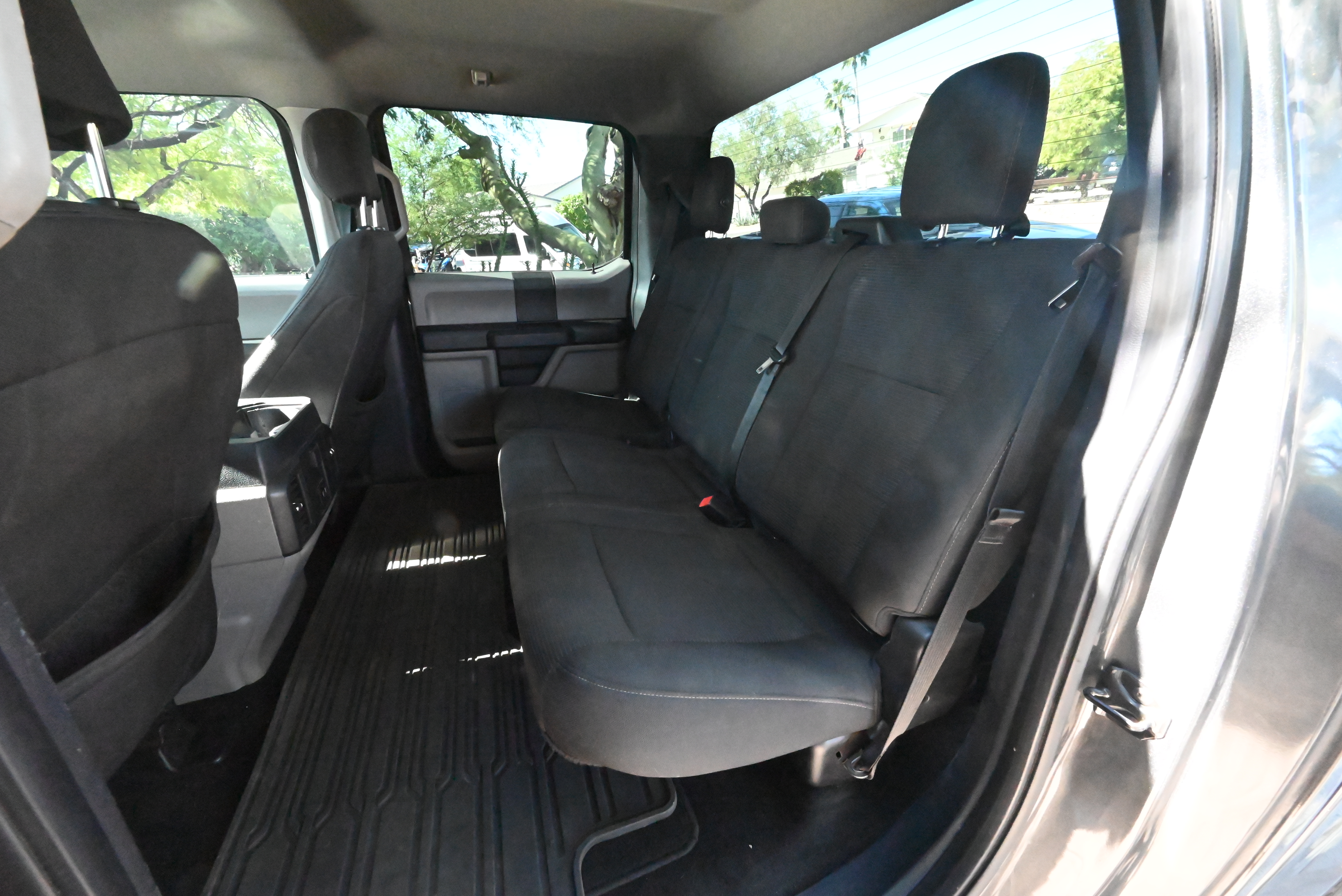 Used 2018 Ford F150 XL w/ Equipment Group 101A Mid AWD/4WD image 23