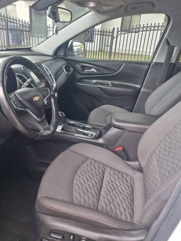 Used 2018 Chevrolet Equinox LT AWD/4WD image 8
