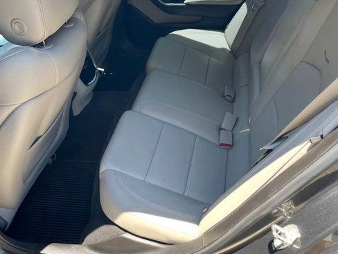 Used 2016 Cadillac CTS Sedan w/ Seating Package RWD image 11