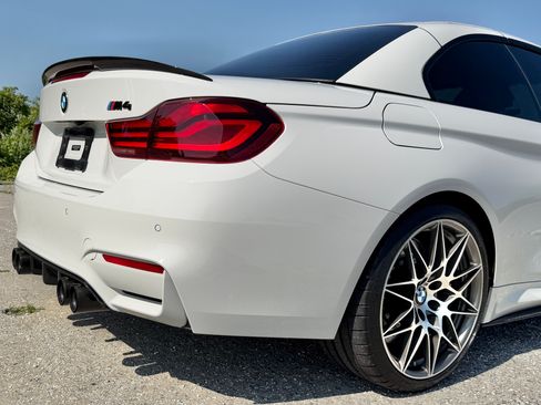 Used 2020 BMW M4 Convertible w/ Competition Package RWD image 30
