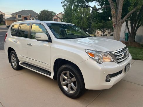 Used 2012 Lexus GX 460 Premium AWD/4WD image 5