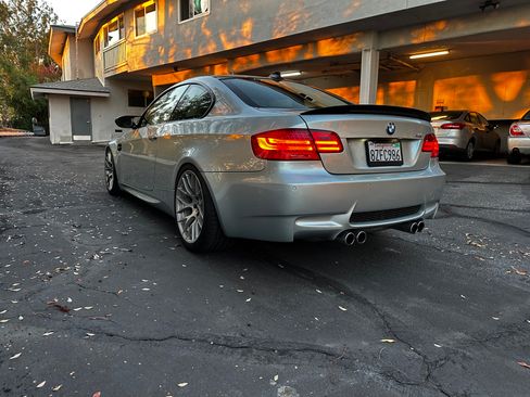 Used 2011 BMW M3 Coupe image 10