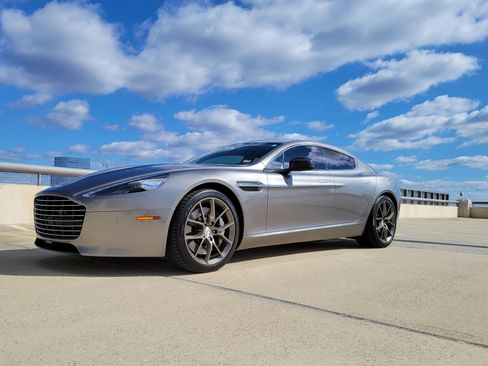 Used 2014 Aston Martin Rapide S image 2