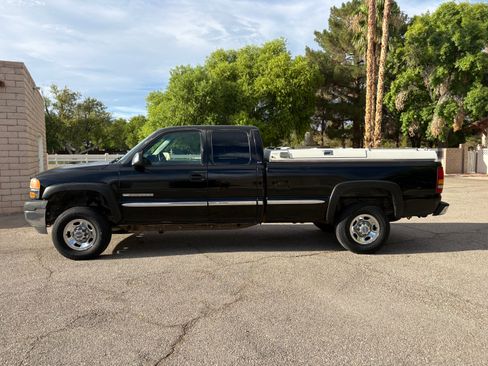 Used 2001 GMC Sierra 2500 2WD Extended Cab HD w/ Convenience Plus Group image 1