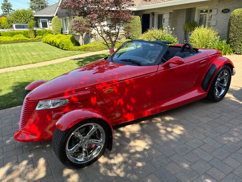 Used 1999 Plymouth Prowler RWD image 9