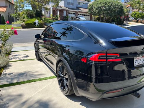 Used 2020 Tesla Model X Performance AWD/4WD image 6