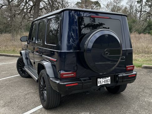 Used 2023 Mercedes-Benz G 550 image 2