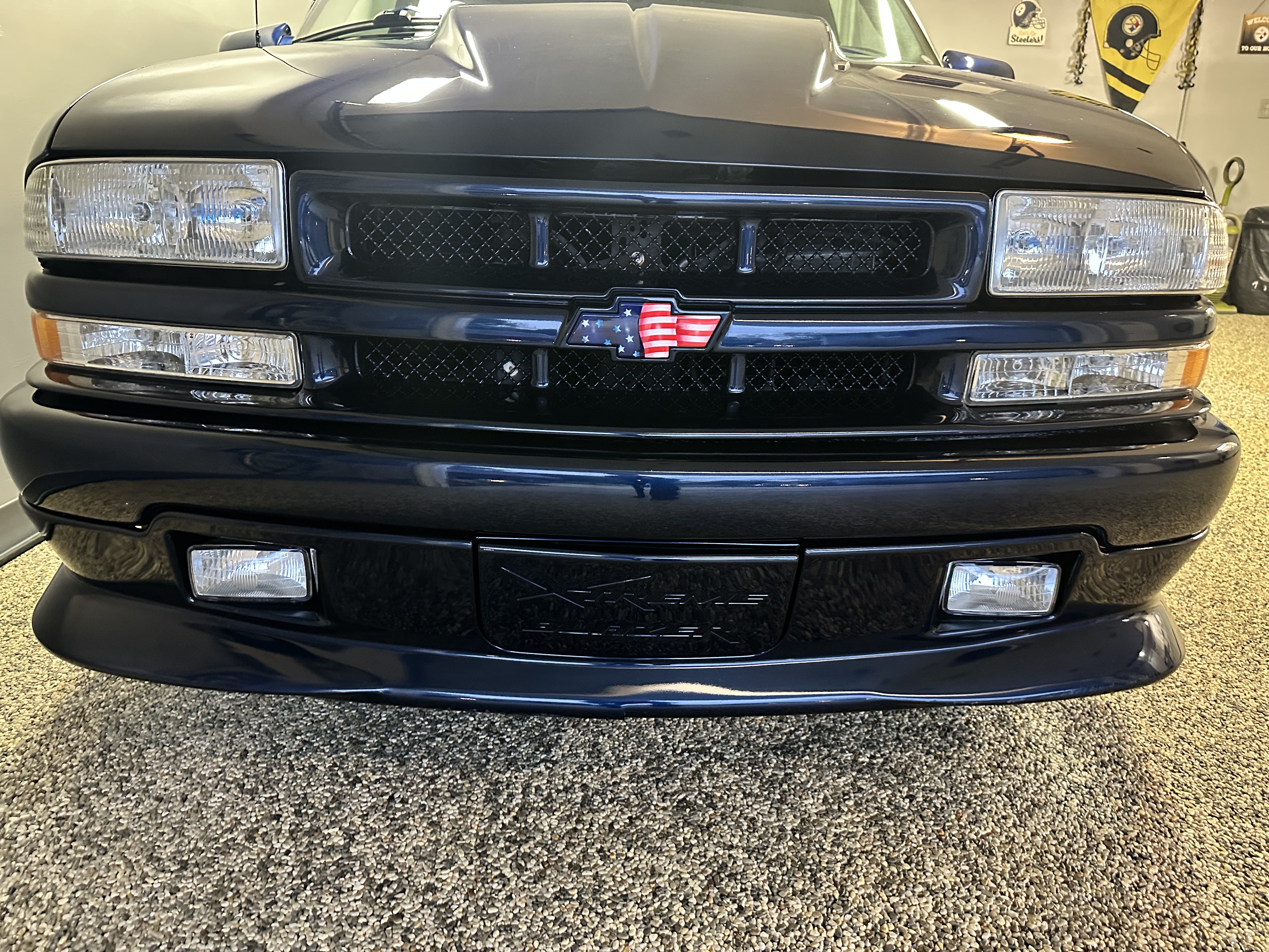 Used 2002 Chevrolet Blazer Xtreme w/ Preferred Equipment Group RWD image 29