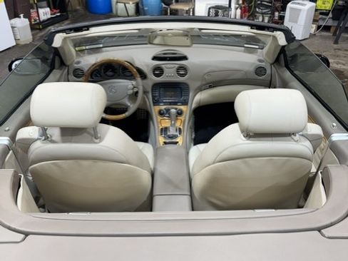 Used 2005 Mercedes-Benz SL 500 image 5