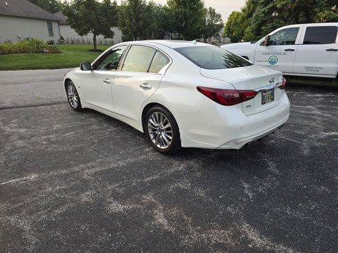 Used 2020 INFINITI Q50 Luxe w/ Essential Package (3.0T Luxe) image 4