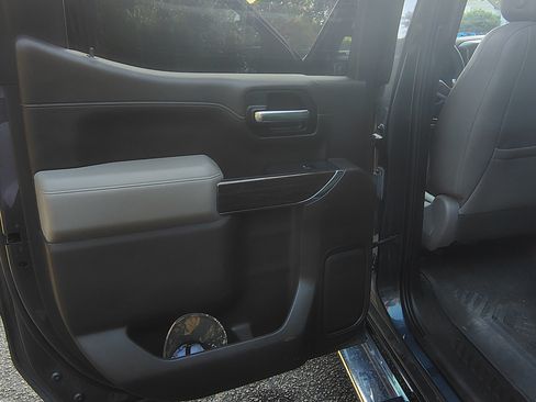 Used 2021 Chevrolet Silverado 1500 RST w/ All Star Edition Plus image 9