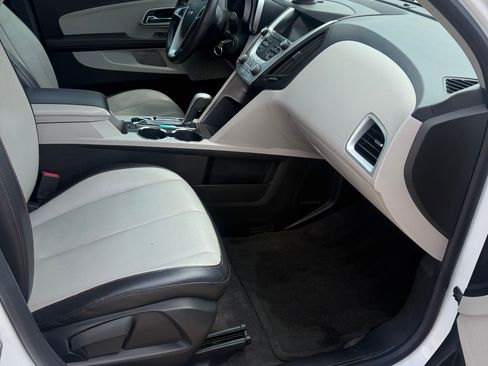 Used 2012 Chevrolet Equinox LTZ FWD image 8