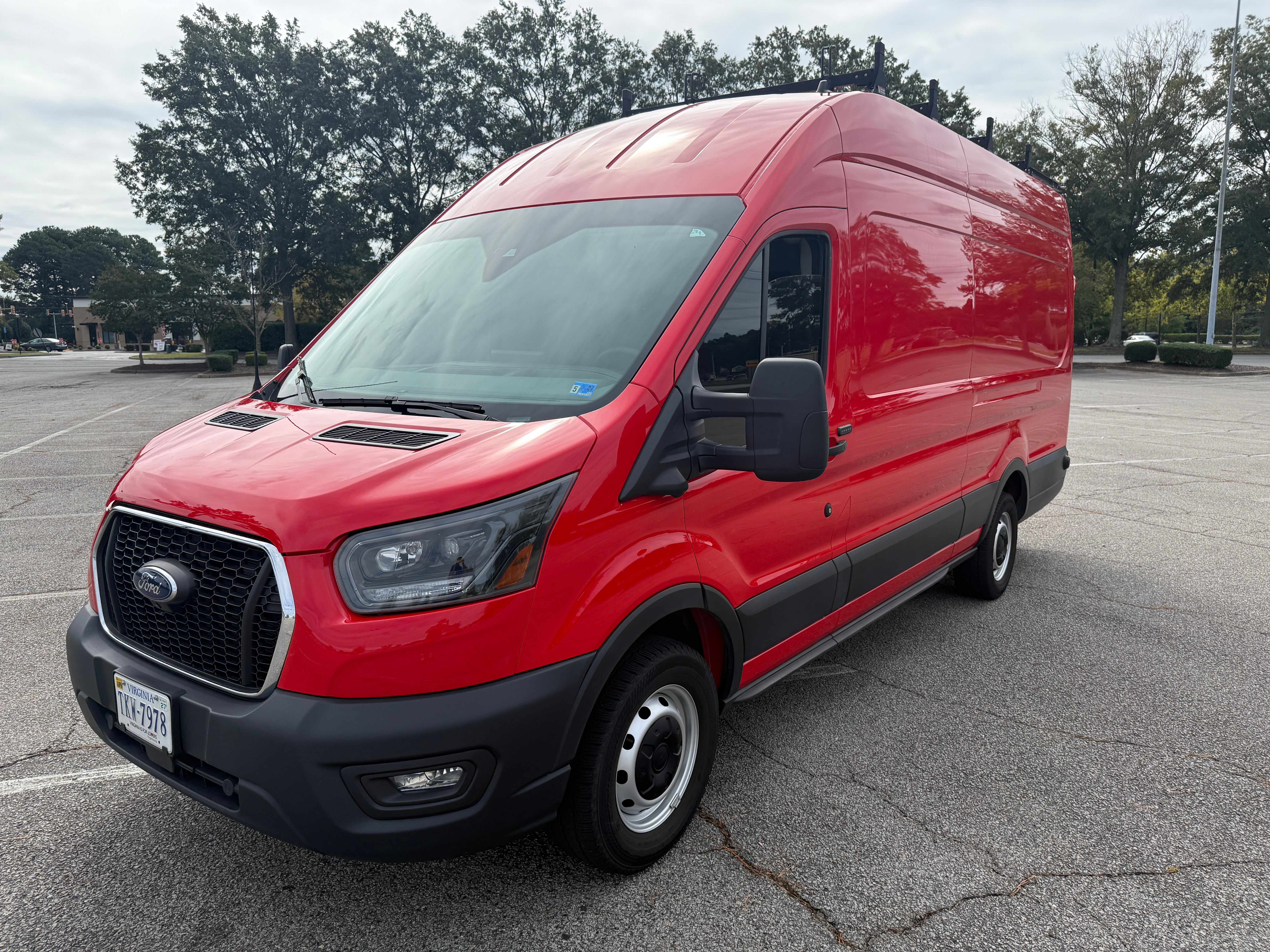 Used 2024 Ford Transit 250 148 High Roof Extended w/ Load Area Protection Package RWD image 4