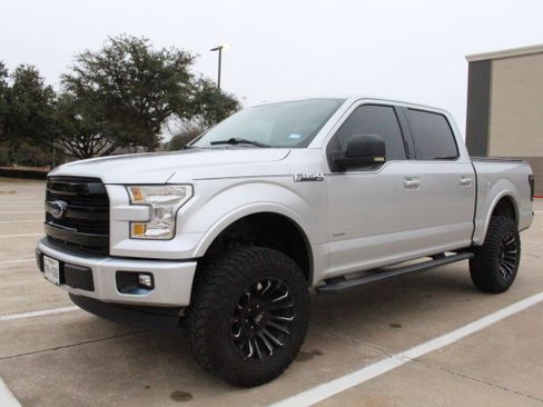 Used 2016 Ford F150 XLT w/ Equipment Group 301A Mid image 13