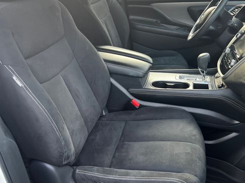 Used 2021 Nissan Murano S image 10