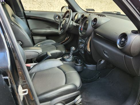 Used 2015 MINI Cooper Countryman S image 12