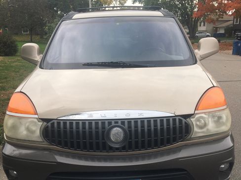 Used 2002 Buick Rendezvous CXL w/ Luxury Pkg image 2