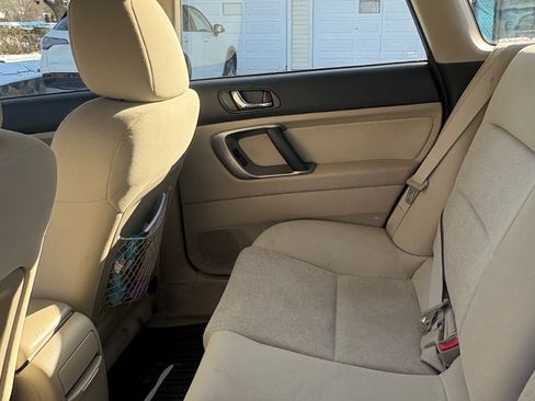 Used 2008 Subaru Outback 2.5i L.L. Bean image 6