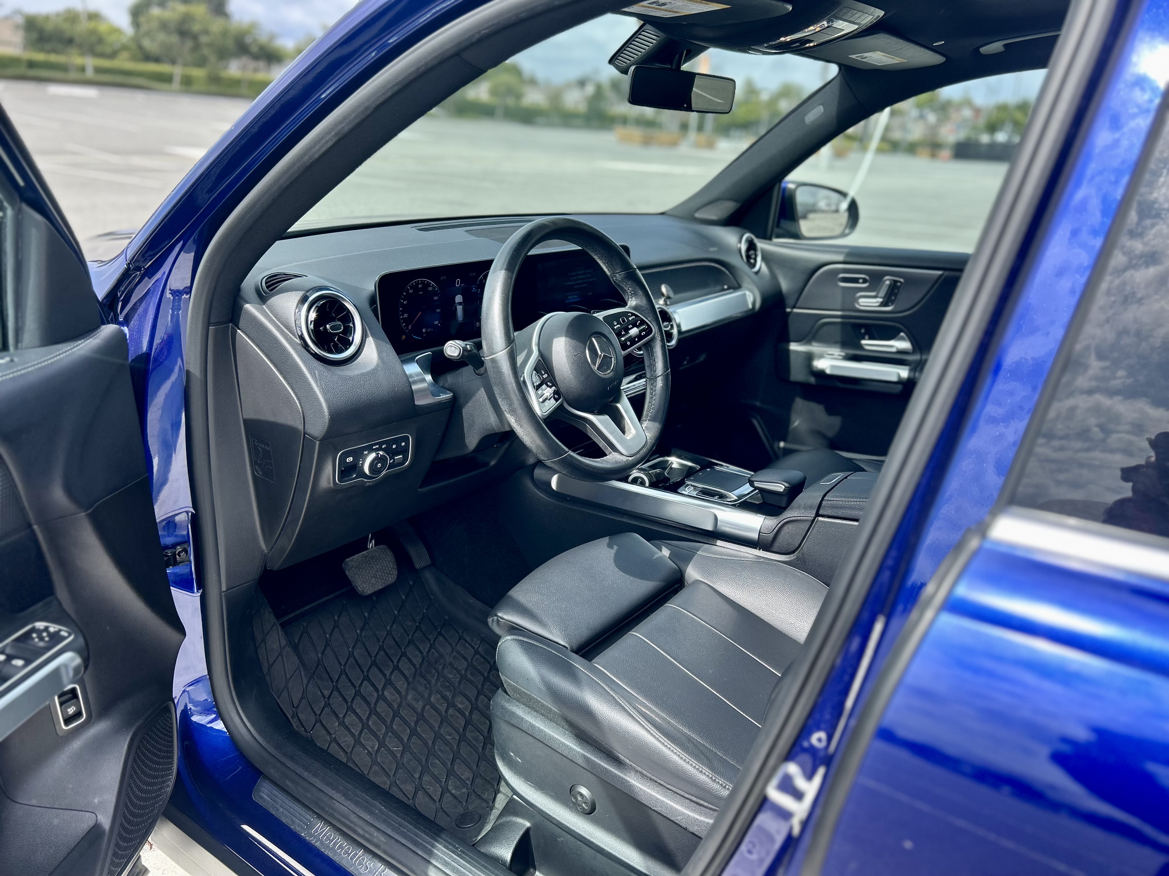 Used 2020 Mercedes-Benz GLB 250 image 8