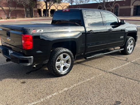 Used 2018 Chevrolet Silverado 1500 LT w/ Texas Edition image 6