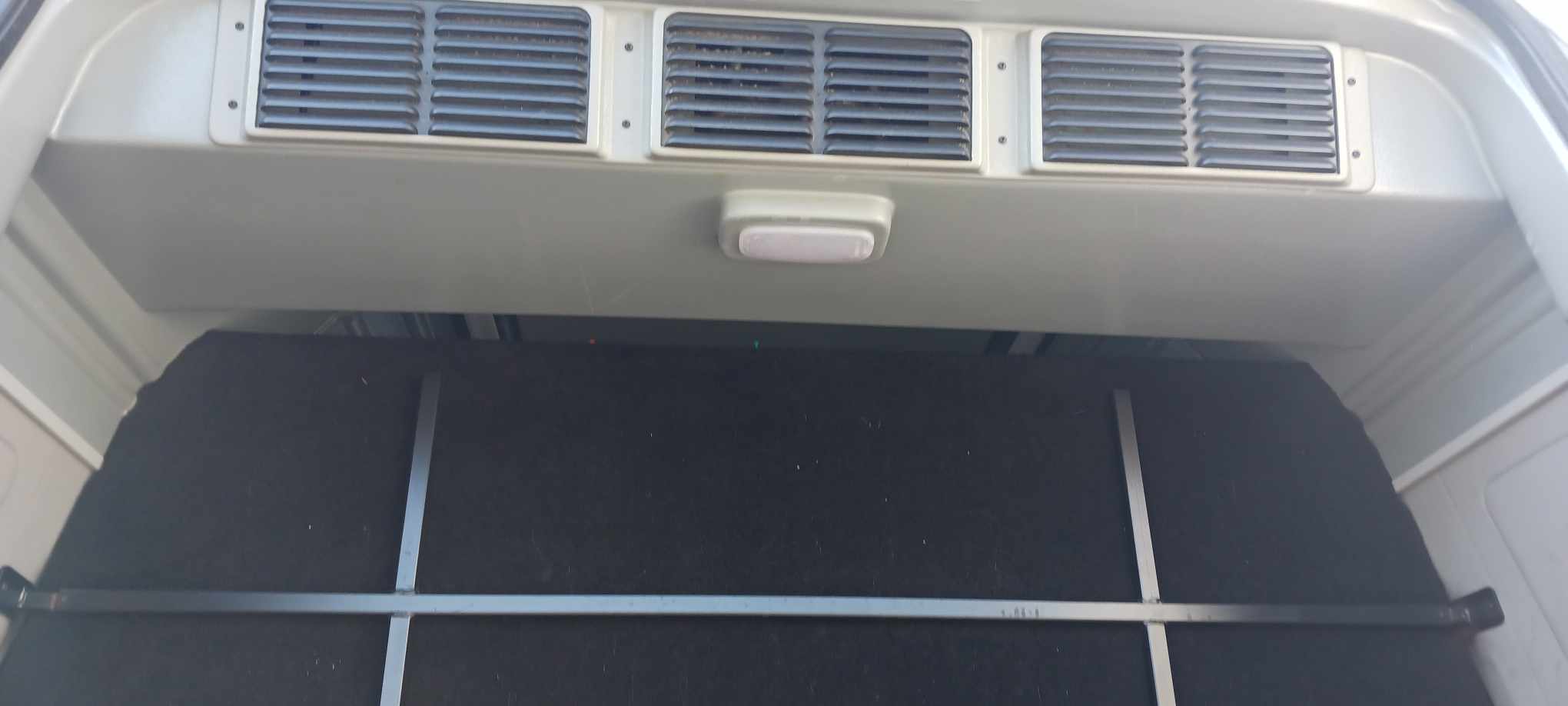 Used 2014 Mercedes-Benz Sprinter 3500 image 19