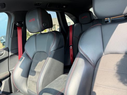 Used 2021 Porsche Macan GTS AWD/4WD image 17