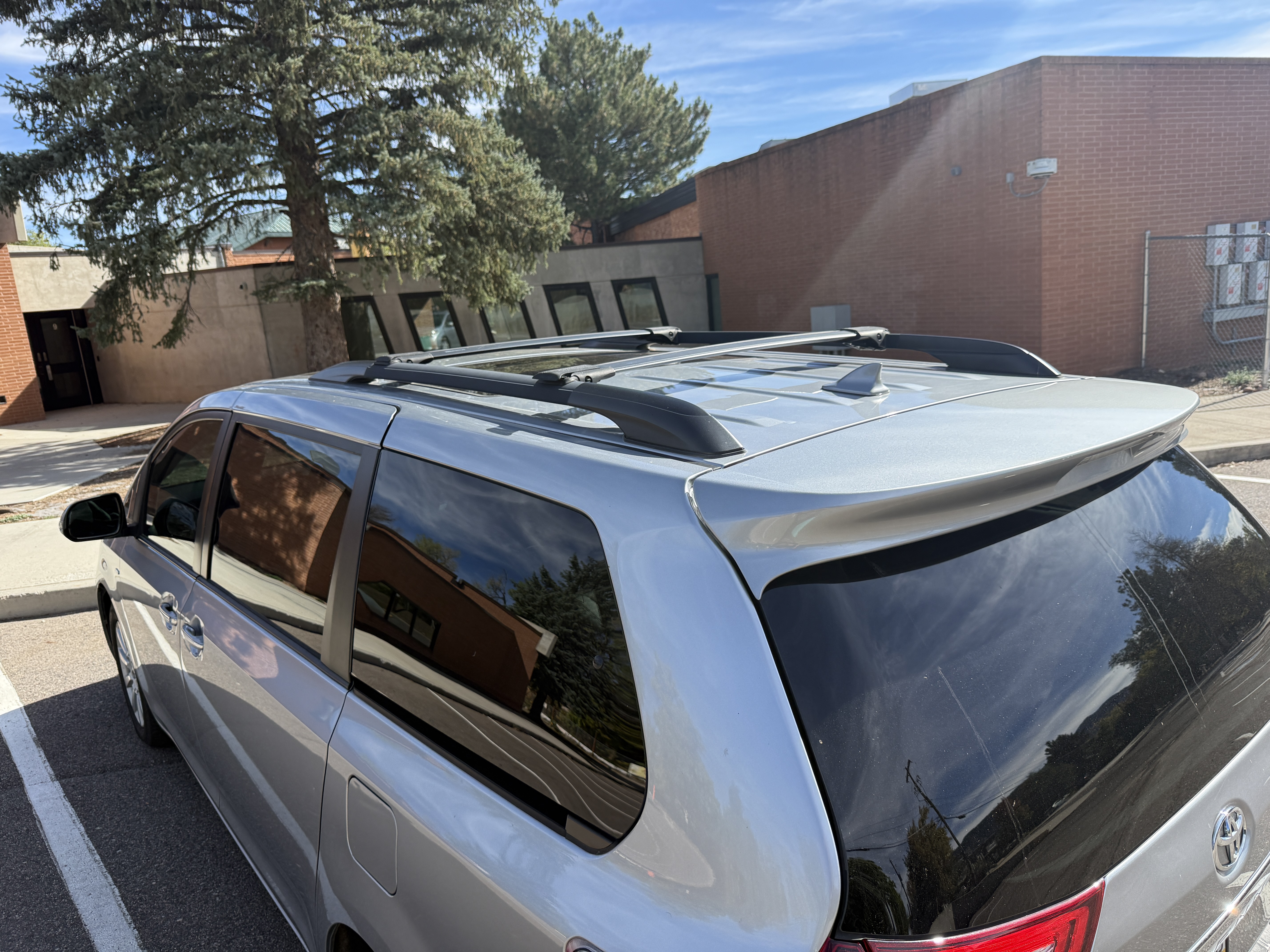 Used 2017 Toyota Sienna Limited Premium AWD/4WD image 9