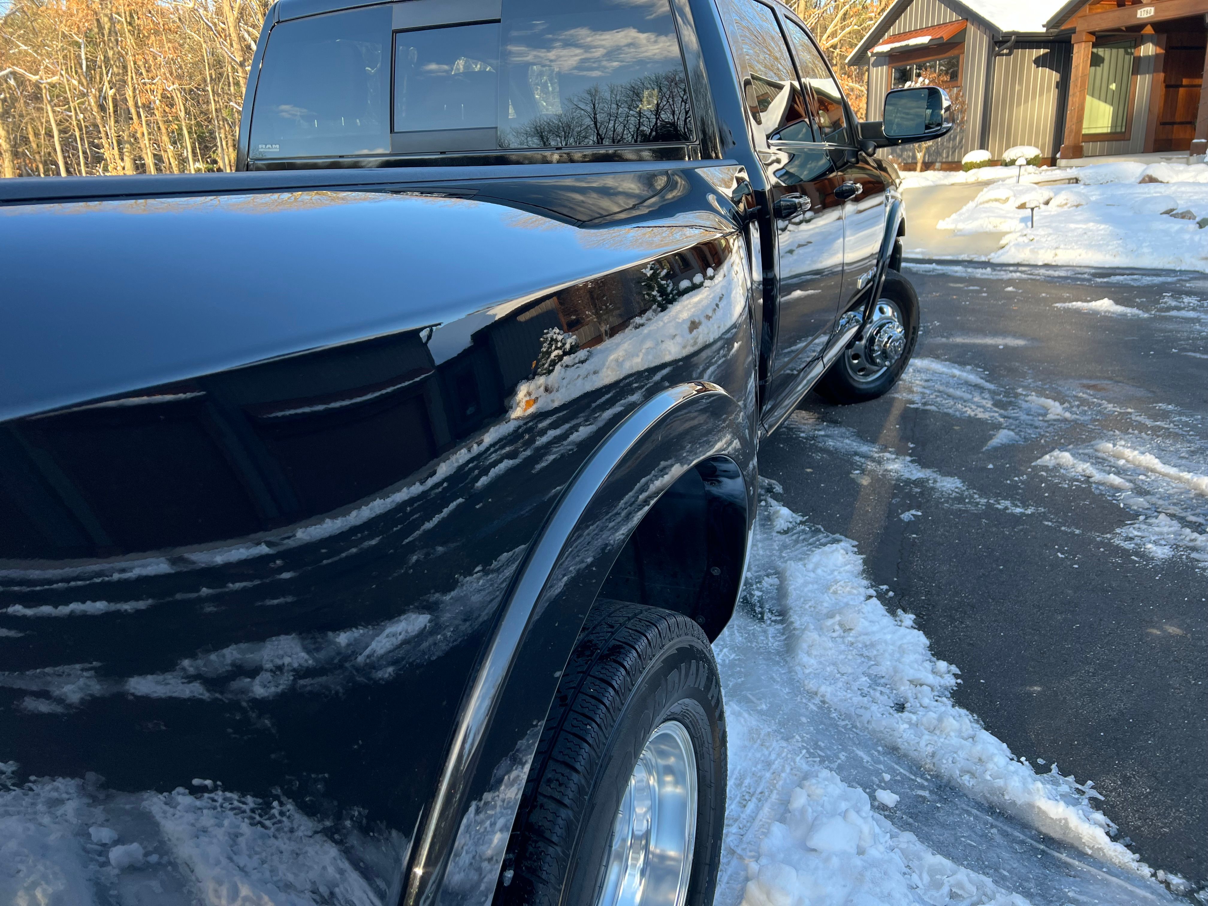 Used 2022 RAM 3500 Limited AWD/4WD image 8