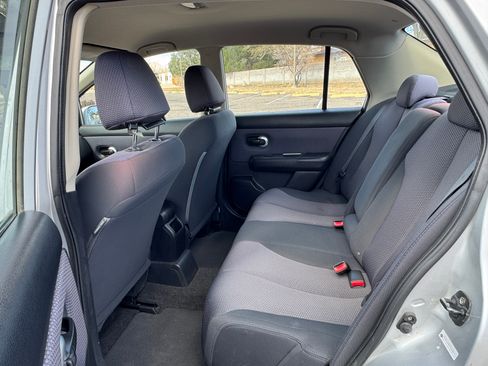 Used 2007 Nissan Versa SL w/ Convenience Pkg image 8