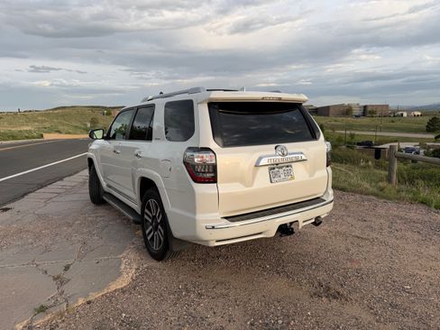 Used 2016 Toyota 4Runner Limited AWD/4WD image 6