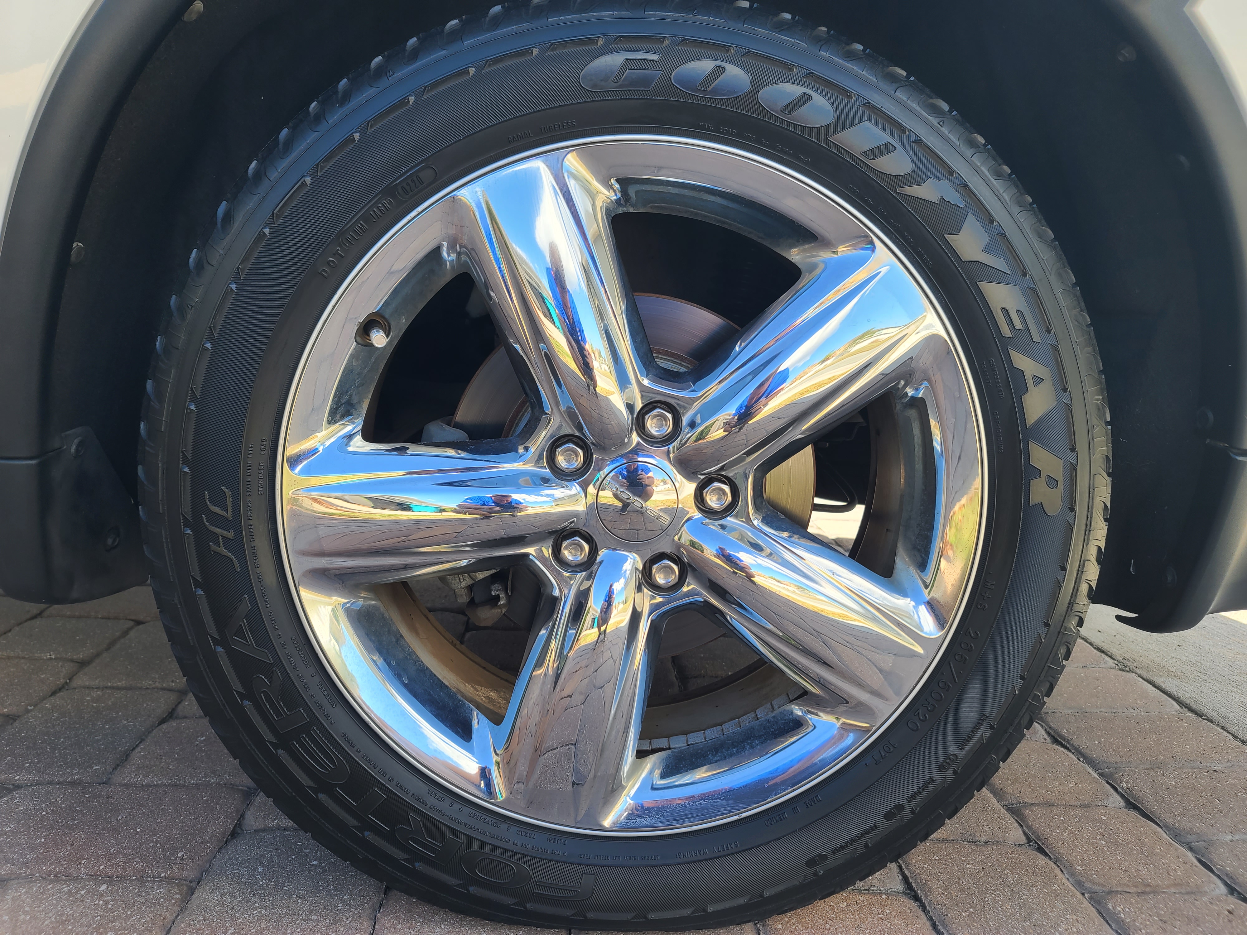 Used 2011 Dodge Durango Citadel RWD image 30