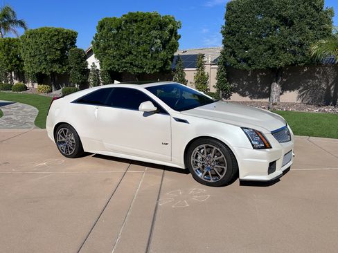 Used 2012 Cadillac CTS V w/ Wood Trim Package image 4