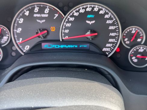 Used 2012 Chevrolet Corvette Grand Sport w/ 3LT Preferred Equipment Group RWD image 6