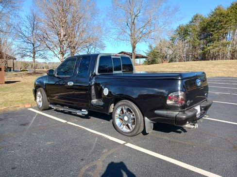 Used 2000 Ford F150 Harley-Davidson image 5