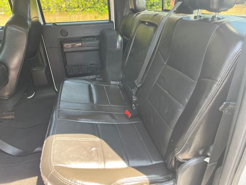 Used 2010 Ford F250 Lariat AWD/4WD image 4