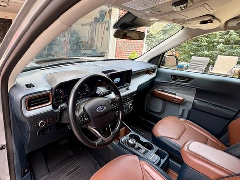 Used 2022 Ford Maverick Lariat w/ Lariat Luxury Package AWD/4WD image 2