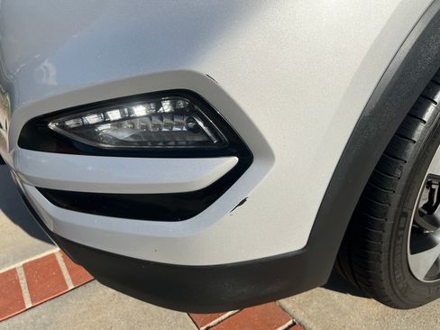 Used 2016 Hyundai Tucson Limited w/ Option Group 03 AWD/4WD image 28