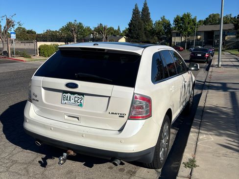 Used 2010 Ford Edge Limited AWD/4WD image 2