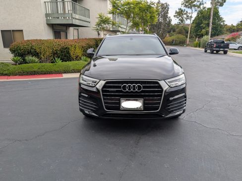 Used 2018 Audi Q3 2.0T Premium Plus w/ Premium Plus Package AWD/4WD image 9