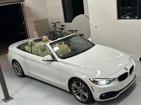 Used 2019 BMW 430i Convertible w/ Convenience Package RWD image 2