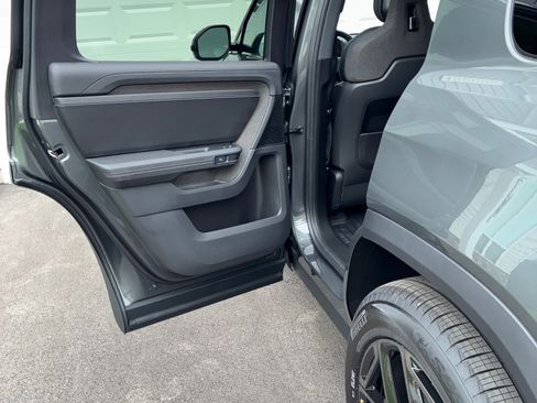 Used 2027 Rivian R2 Performance AWD/4WD image 17