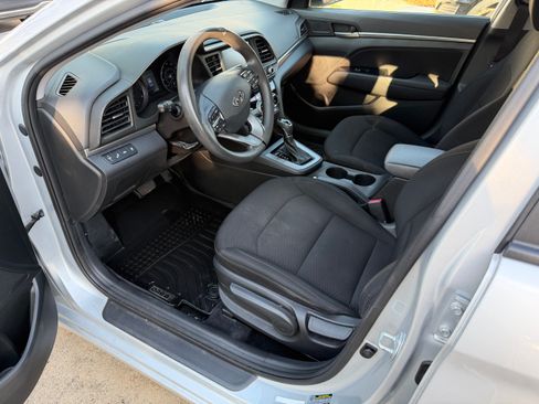 Used 2019 Hyundai Elantra SEL w/ Cargo Package image 6