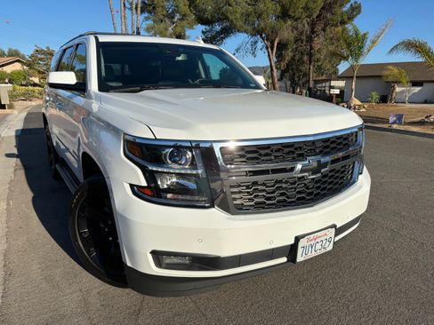 Used 2016 Chevrolet Tahoe LT w/ Luxury Package image 9