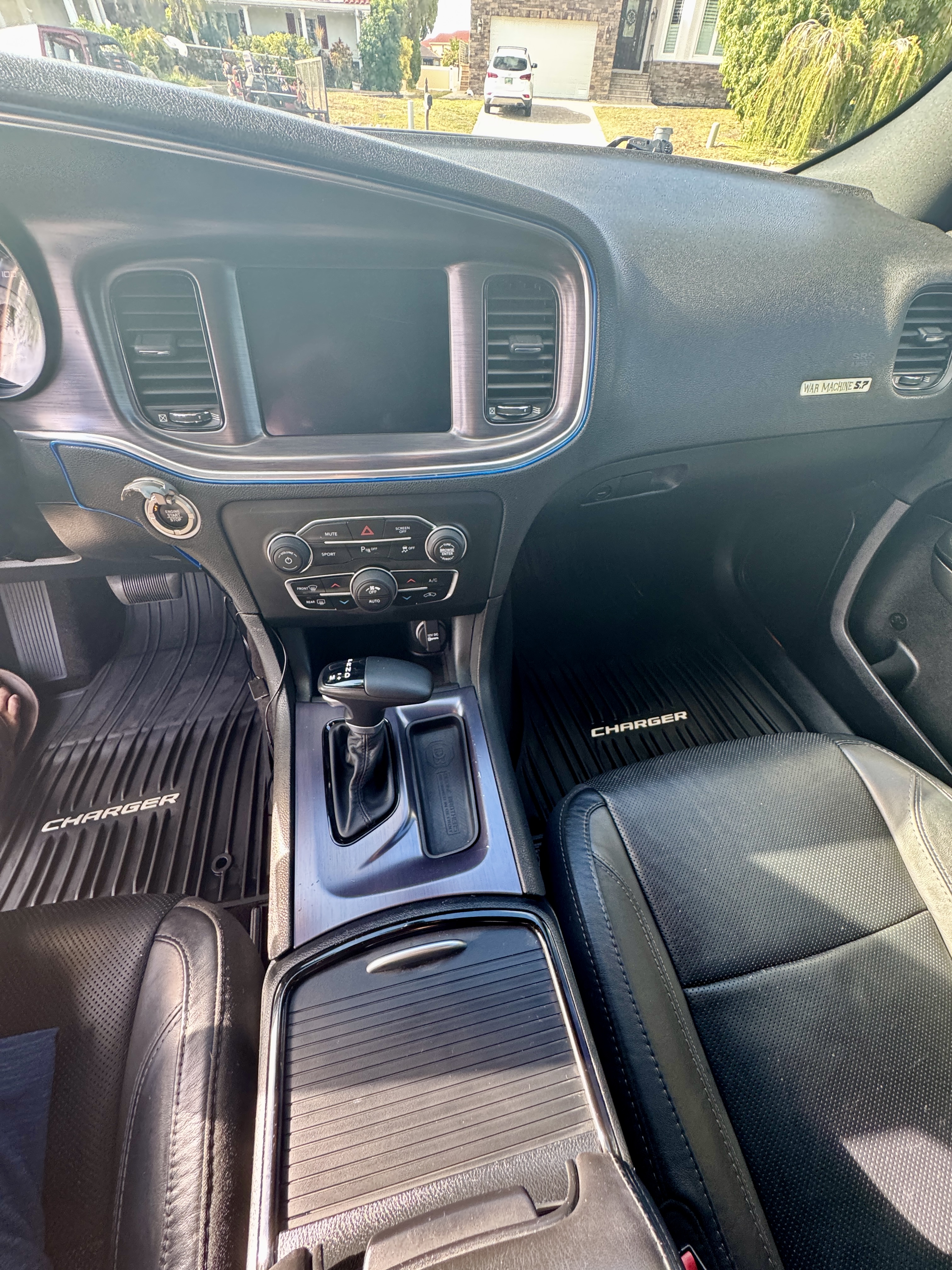 Used 2017 Dodge Charger R/T w/ Plus Group RWD image 14