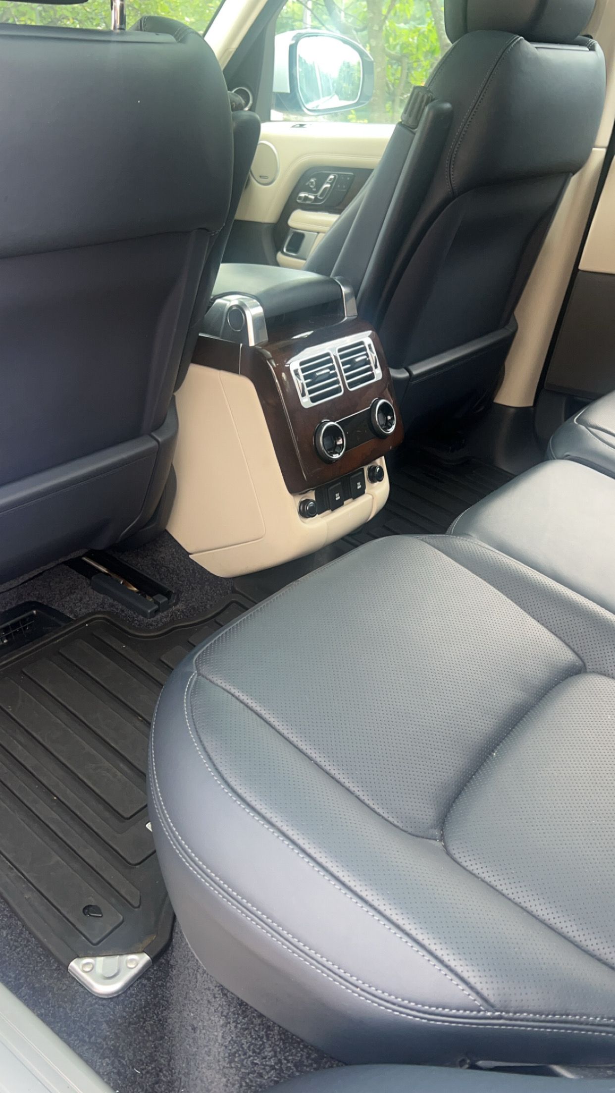 Used 2021 Land Rover Range Rover Westminster Edition AWD/4WD image 19
