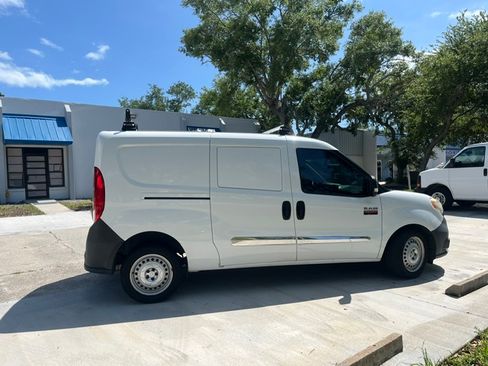 Used 2016 RAM ProMaster City Tradesman FWD image 1