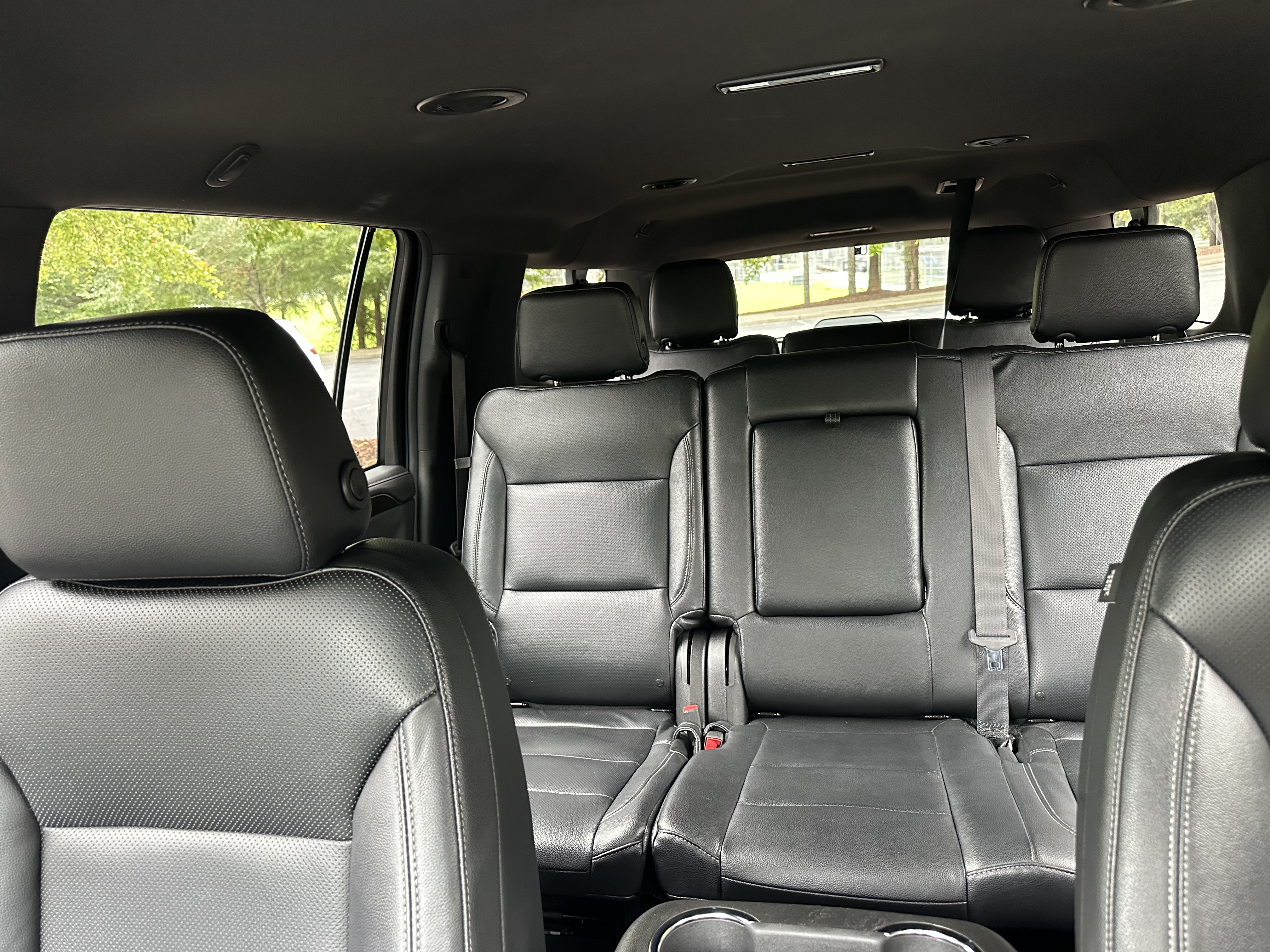 Used 2024 GMC Yukon XL SLE w/ Gmc Pro Safety Plus Package AWD/4WD image 18