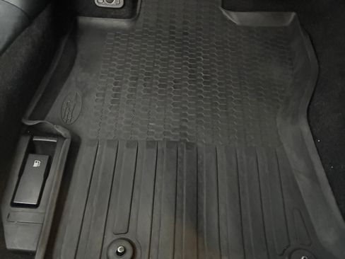 Used 2023 Subaru Impreza 2.0i Premium image 9