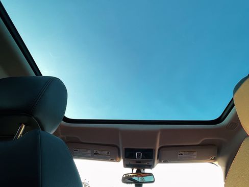 Used 2013 Land Rover Range Rover Evoque Dynamic image 10